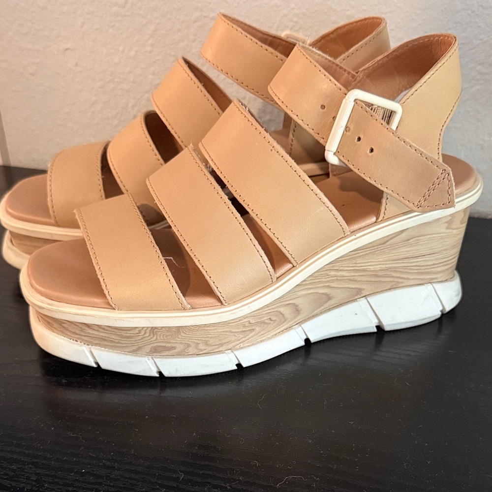 Sorel Tan Leather Wedge Sandals